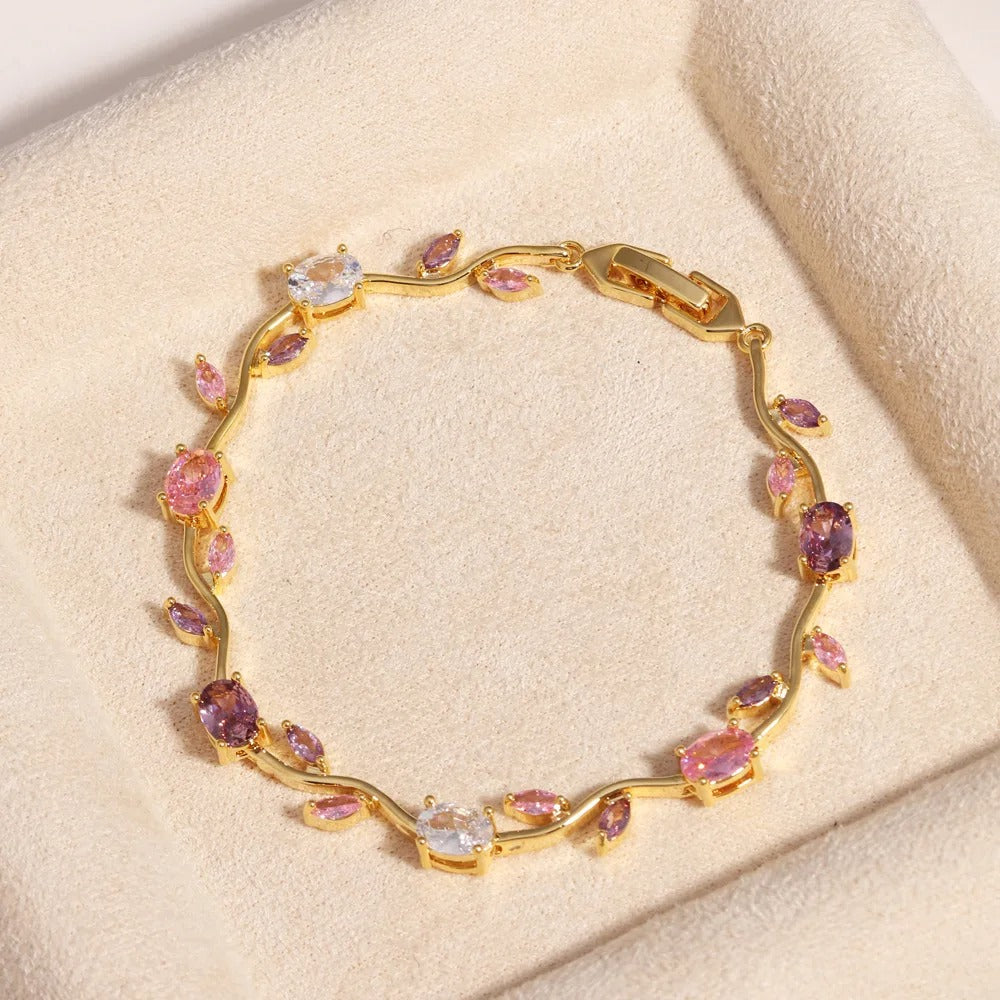 Tulip Charm Bracelet for Women – Premium Stainless Steel Gold Plated Floral Bracelet | Elegant Trendy Adjustable Bracelet for Girls & Women Pakistan 🔥 73% OFF – LAST DAY SALE