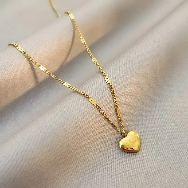 Stainless Steel Heart Pendant Necklace for Women – Gold Love Heart Necklace | Elegant Adjustable Chain Fashion Jewelry for Girls Pakistan 🔥 68% OFF