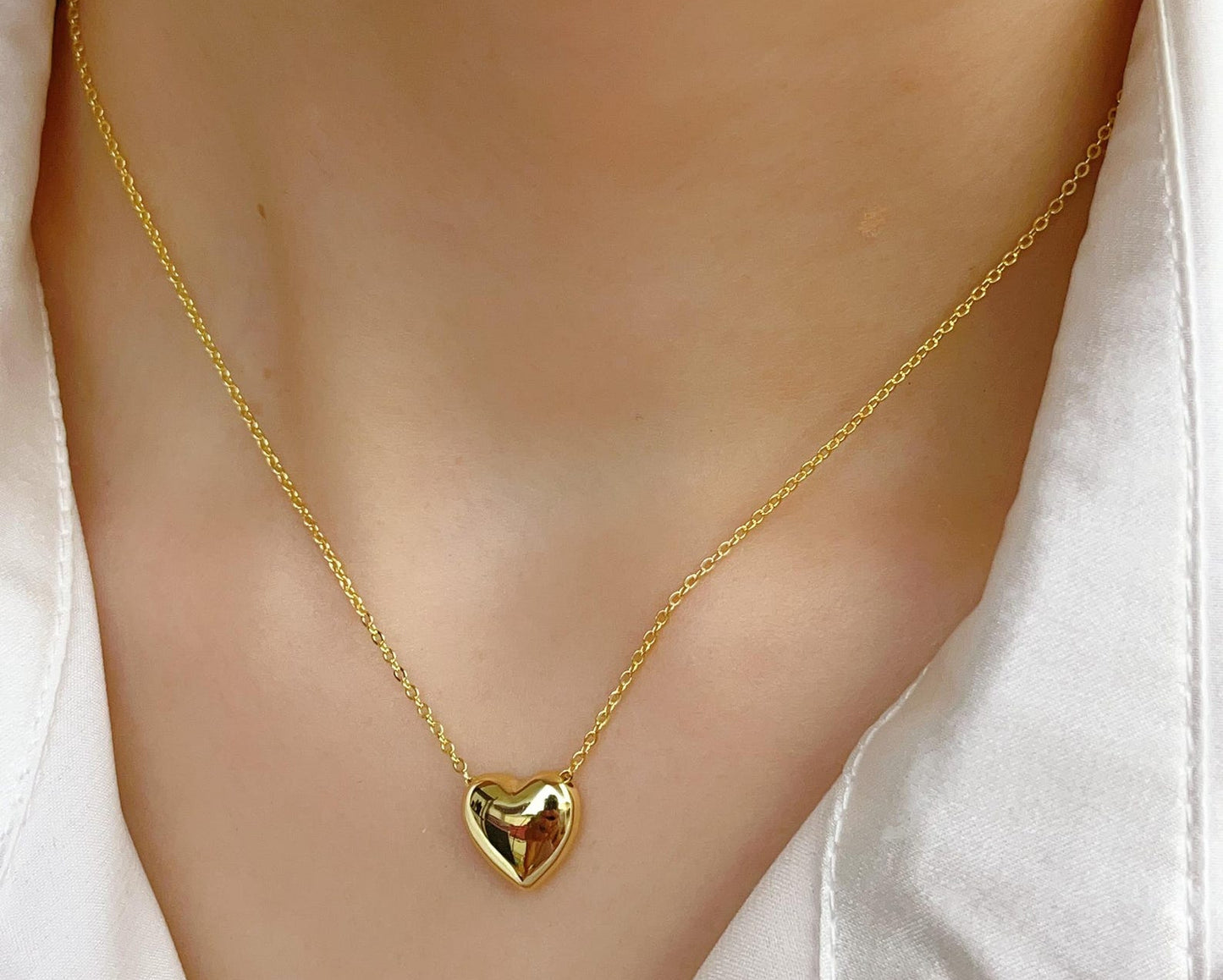 Stainless Steel Heart Pendant Necklace for Women – Gold Love Heart Necklace | Elegant Adjustable Chain Fashion Jewelry for Girls Pakistan 🔥 68% OFF